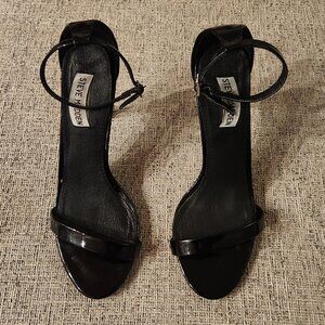 Ladies 8.5 Steve Madden Stecy Pump